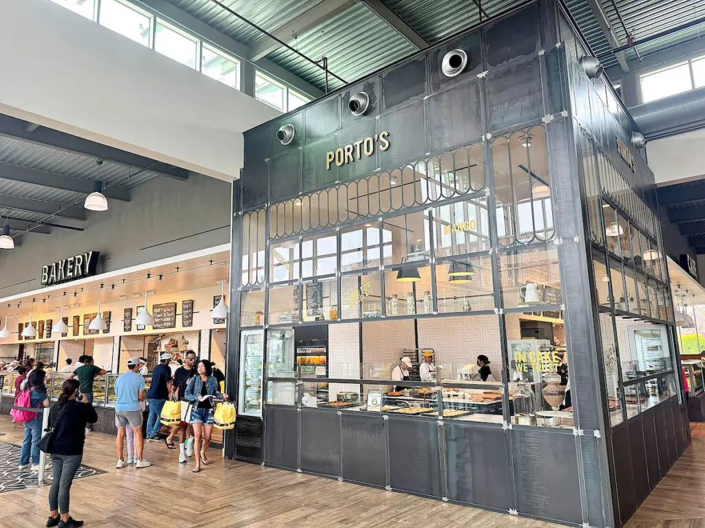 Porto's Bakery & Cafe